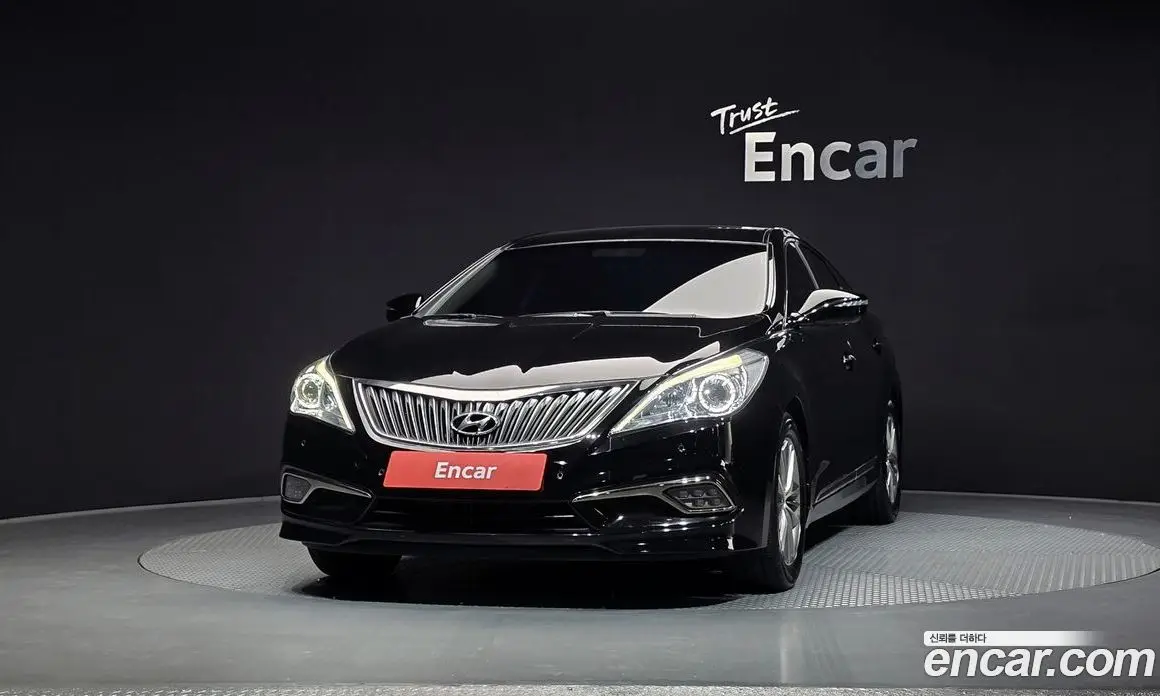Hyundai Grandeur 2016 2.4 автомат (гидро), фото 3