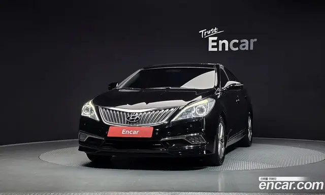 Hyundai Grandeur 2016 2.4 автомат (гидро), миниатюра 3