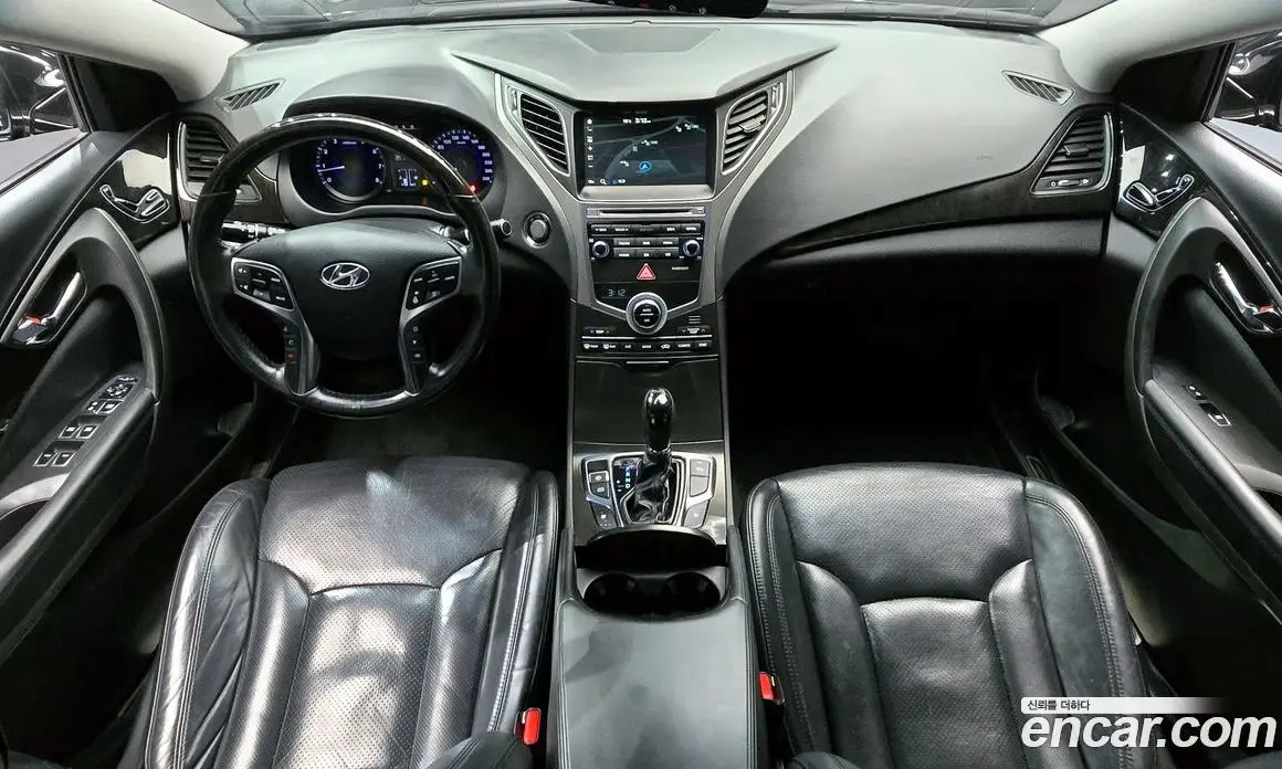 Hyundai Grandeur 2016 2.4 автомат (гидро), фото 7