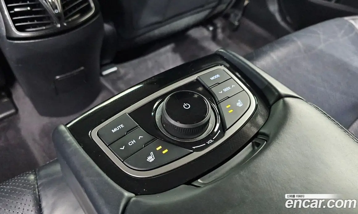 Hyundai Grandeur 2016 3.0 автомат (гидро), фото 20