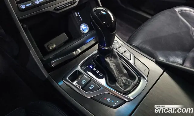 Hyundai Grandeur 2016 3.0 автомат (гидро), миниатюра 9