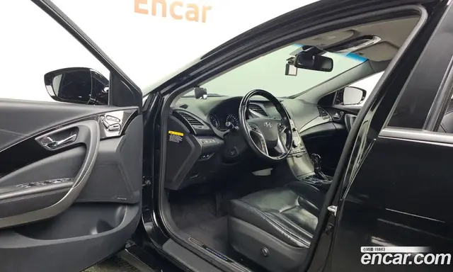 Hyundai Grandeur 2016 3.0 автомат (гидро), миниатюра 10