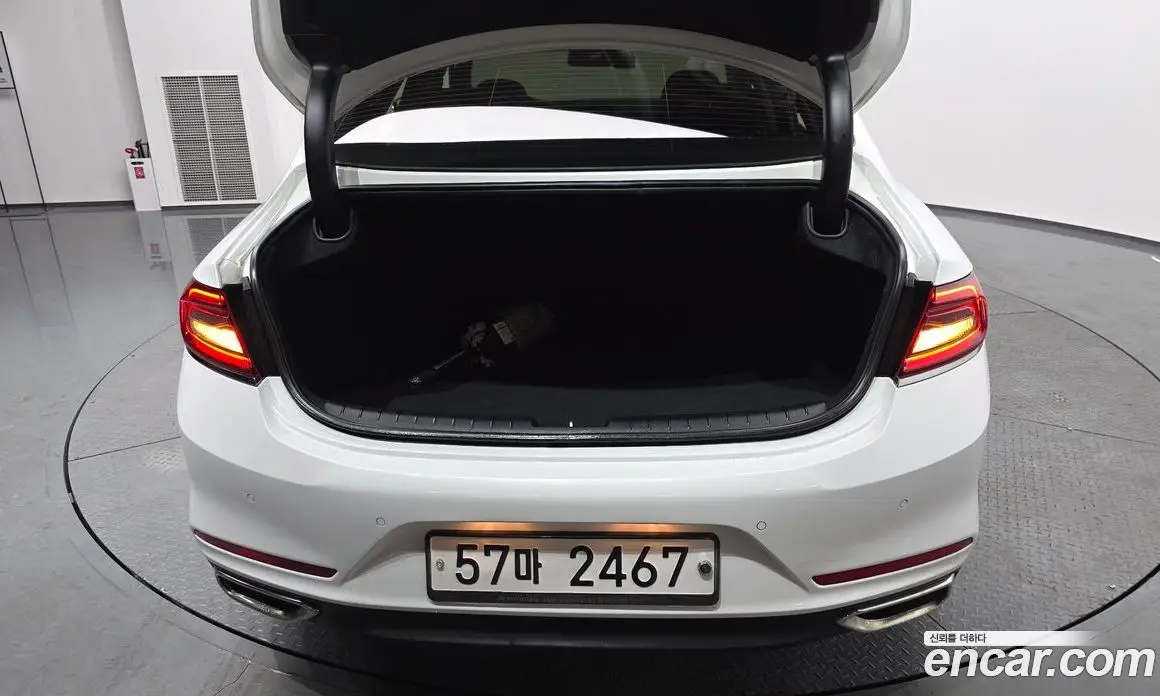 Hyundai Grandeur 2017 2.4 автомат (гидро), фото 19 Hyundai Grandeur 2017 2.4 автомат (гидро), фото 19