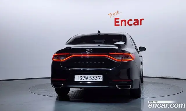 Hyundai Grandeur 2017 2.4 автомат (гидро), миниатюра 4