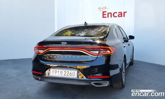 Hyundai Grandeur 2017 3.0 автомат (гидро), миниатюра 4