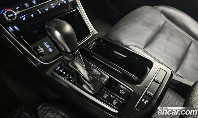 Hyundai Grandeur 2017 2.4 автомат (гидро), миниатюра 9