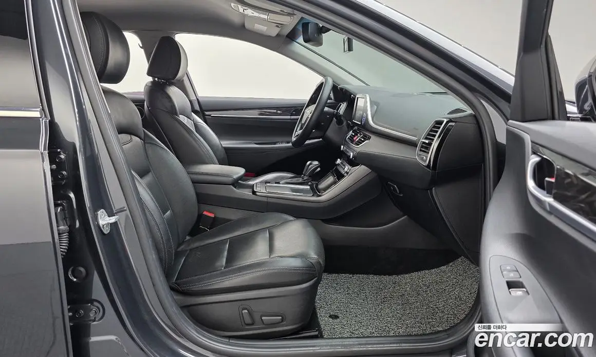Hyundai Grandeur 2018 2.4 автомат (гидро), фото 15