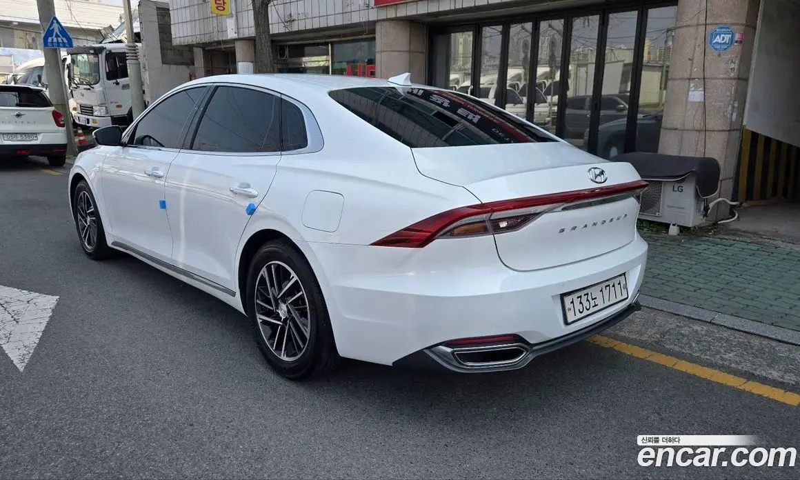 Hyundai Grandeur 2020 2.5 автомат (гидро), фото 5