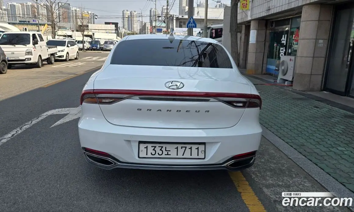 Hyundai Grandeur 2020 2.5 автомат (гидро), фото 6