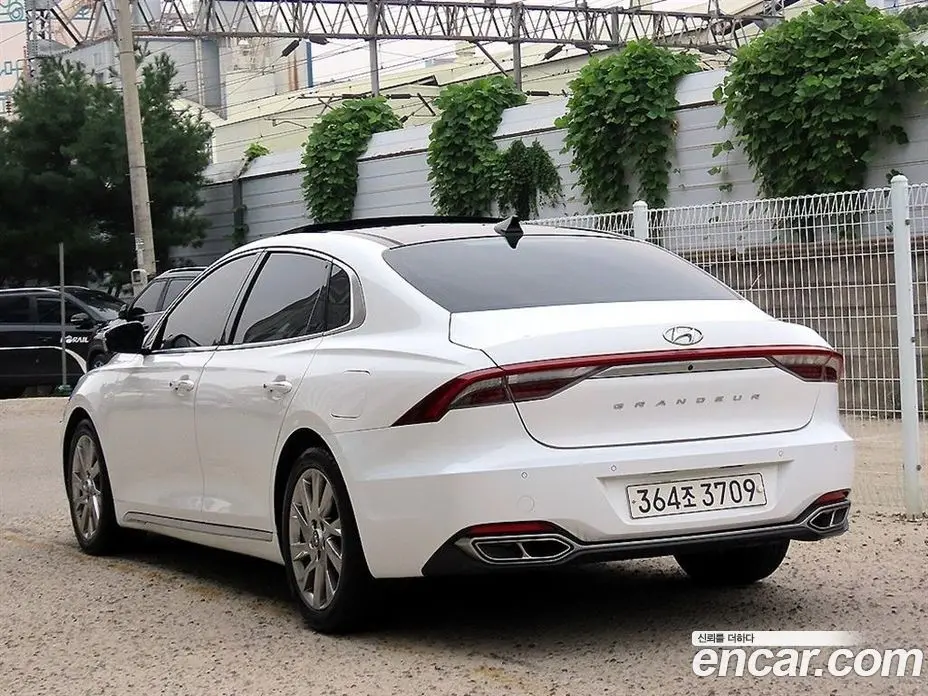Hyundai Grandeur 2020 2.4 автомат (гидро), фото 3
