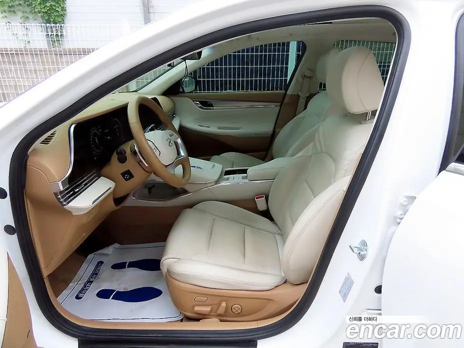 Hyundai Grandeur 2020 2.4 автомат (гидро), фото 5