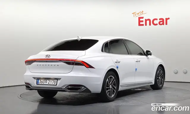 Hyundai Grandeur 2020 2.5 автомат (гидро), миниатюра 2
