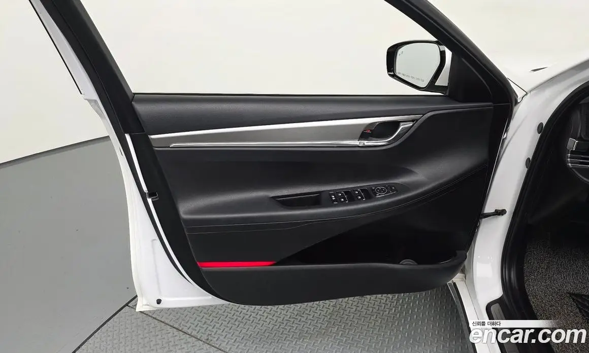 Hyundai Grandeur 2020 2.5 автомат (гидро), фото 14