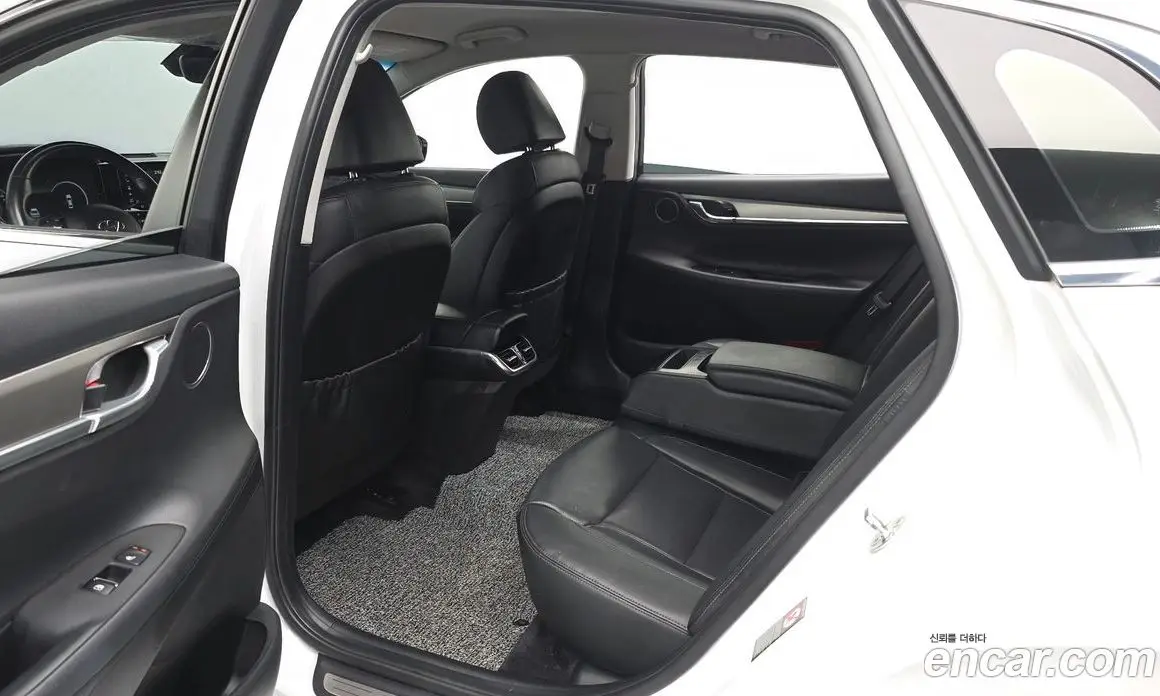 Hyundai Grandeur 2020 2.5 автомат (гидро), фото 17