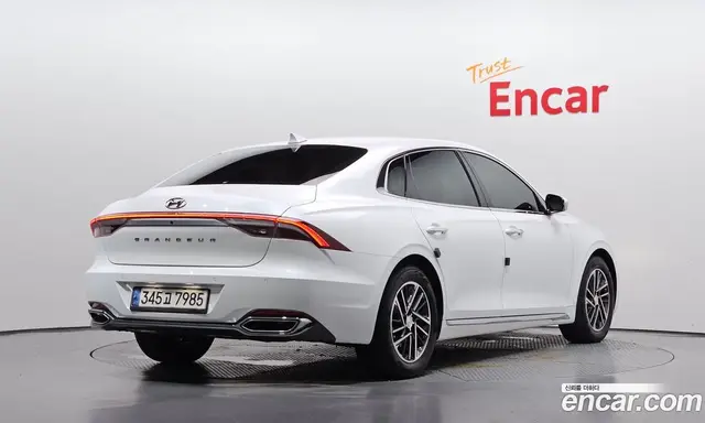 Hyundai Grandeur 2020 2.5 автомат (гидро), миниатюра 2