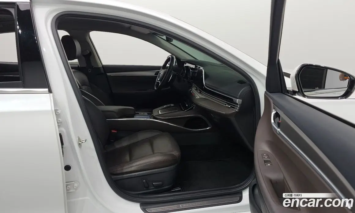 Hyundai Grandeur 2020 2.5 автомат (гидро), фото 18