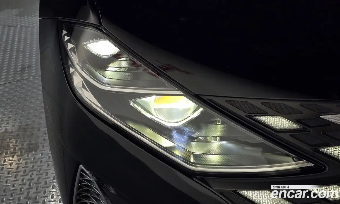 Hyundai Grandeur 2021 2.4 автомат (гидро), фото 8