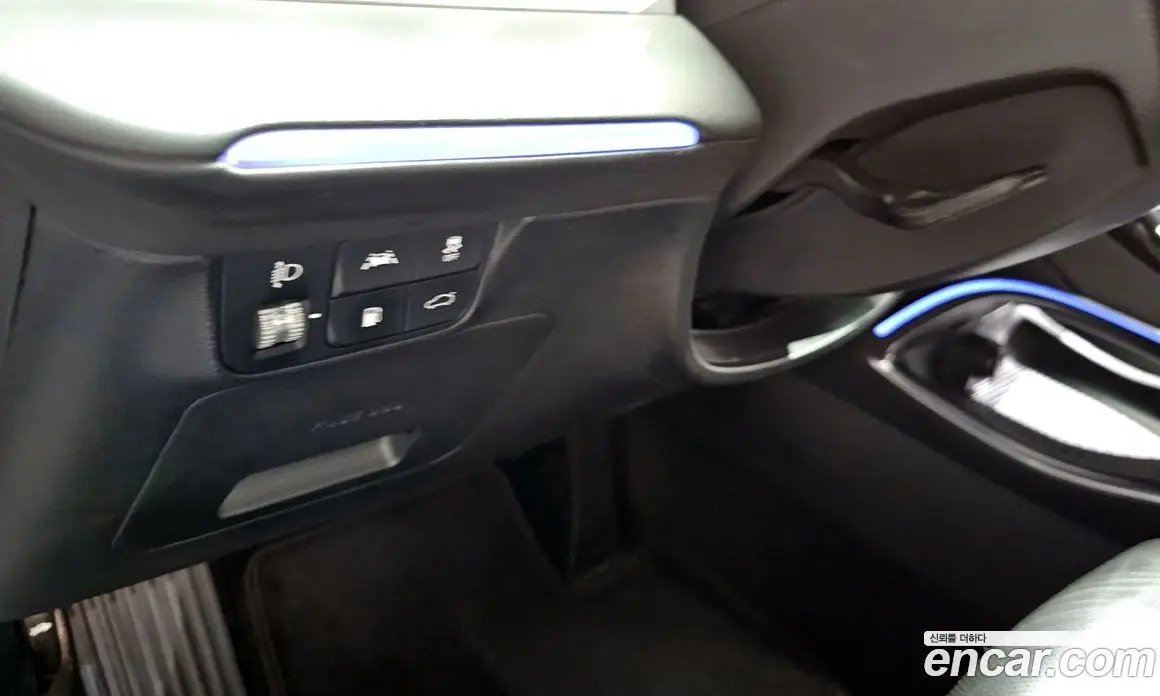 Hyundai Grandeur 2022 2.4 автомат (гидро), фото 14