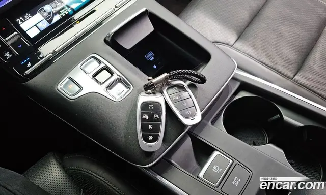 Hyundai Grandeur 2022 2.4 автомат (гидро), миниатюра 9