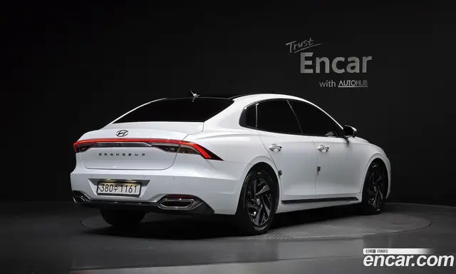 Hyundai Grandeur 2022 2.4 автомат (гидро), миниатюра 2