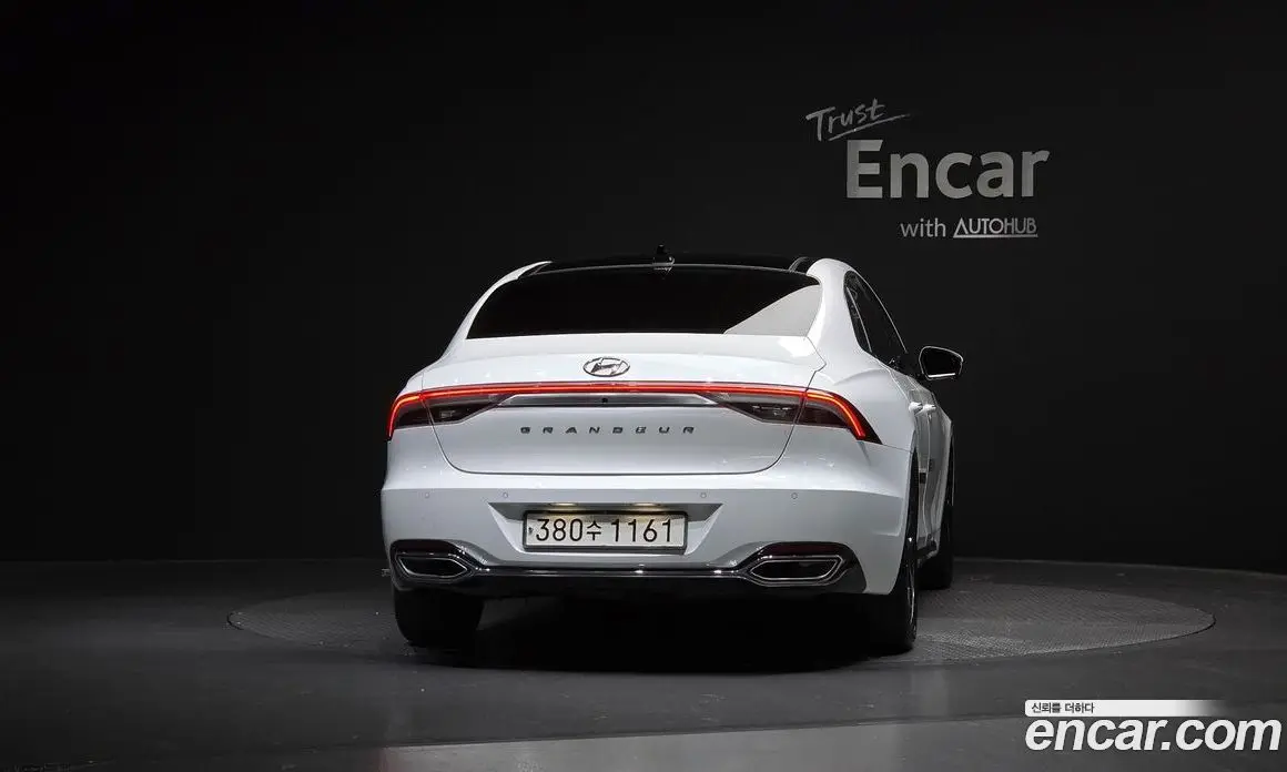 Hyundai Grandeur 2022 2.4 автомат (гидро), фото 4