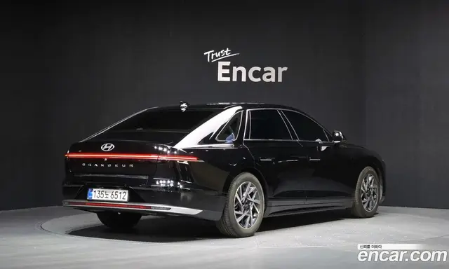 Hyundai Grandeur 2023 3.5 автомат (гидро), миниатюра 2