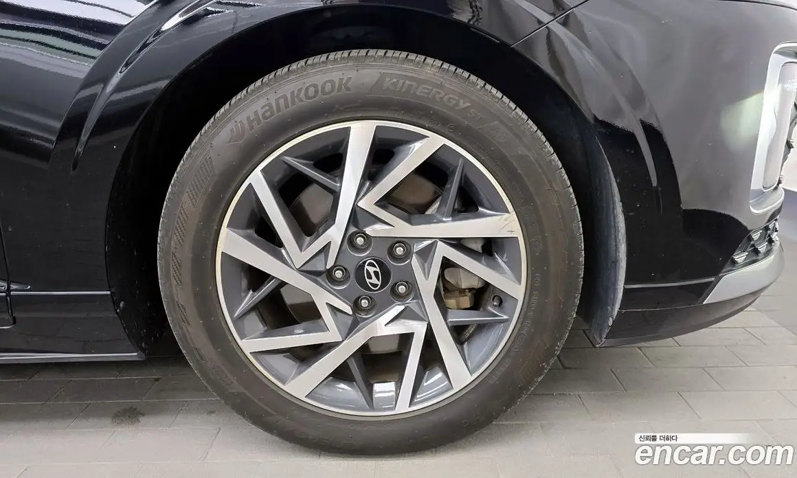 Hyundai Grandeur 2023 3.5 автомат (гидро), фото 7
