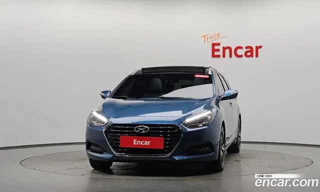 Hyundai i40 2016 1.7 автомат (гидро), миниатюра 2