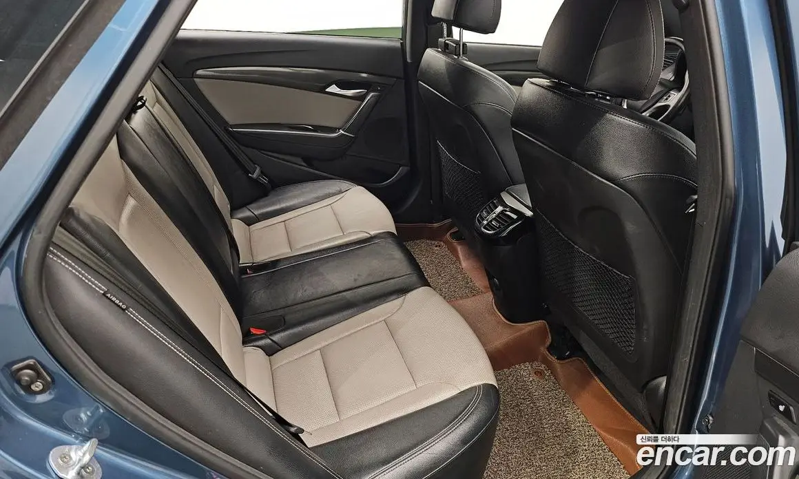 Hyundai i40 2016 1.7 автомат (гидро), фото 16