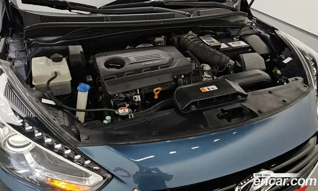 Hyundai i40 2016 1.7 автомат (гидро), миниатюра 5