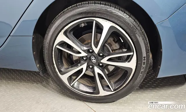 Hyundai i40 2016 1.7 автомат (гидро), миниатюра 6
