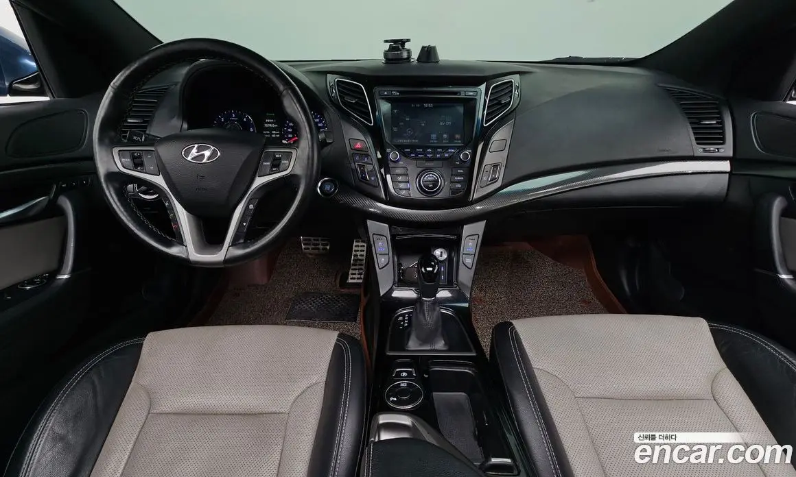 Hyundai i40 2016 1.7 автомат (гидро), фото 9