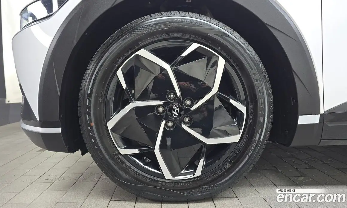 Hyundai Ioniq 5 2021 0.1 автомат (гидро), фото 4