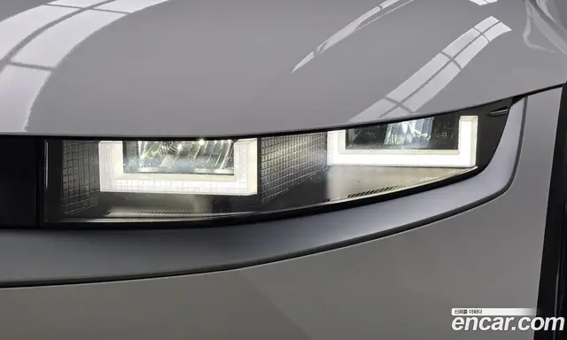 Hyundai Ioniq 5 2021 0.1 автомат (гидро), миниатюра 7