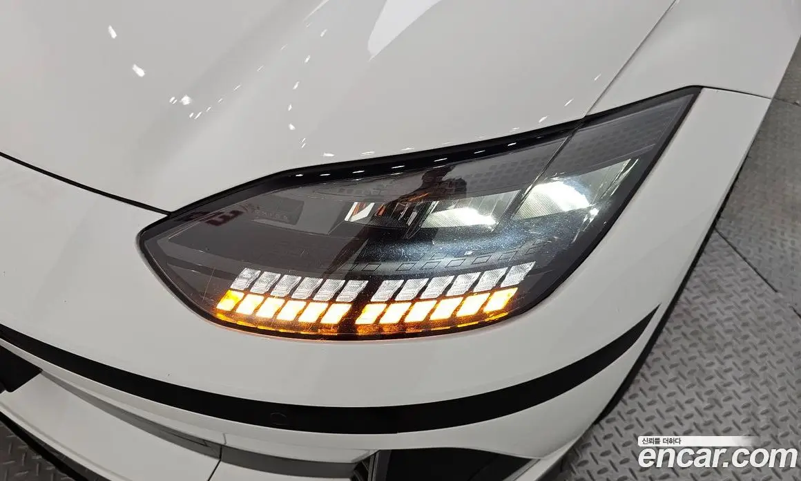 Hyundai Ioniq 6 2022 0.1 автомат (гидро), фото 8