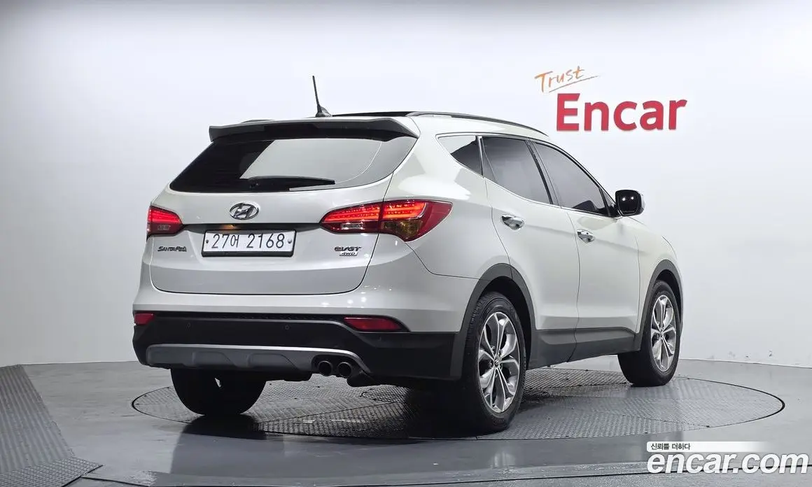 Hyundai Santa Fe 2013 2.0 автомат (гидро), фото 2 Hyundai Santa Fe 2013 2.0 автомат (гидро), фото 2