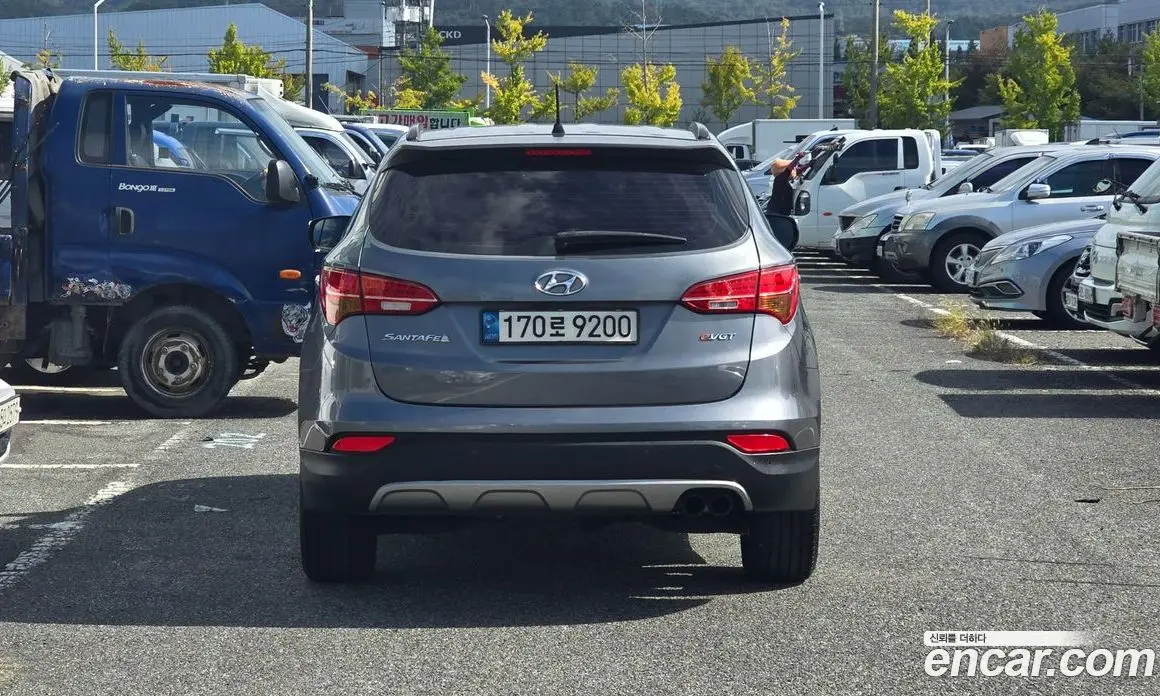 Hyundai Santa Fe 2013 2.0 автомат (гидро), фото 5 Hyundai Santa Fe 2013 2.0 автомат (гидро), фото 5
