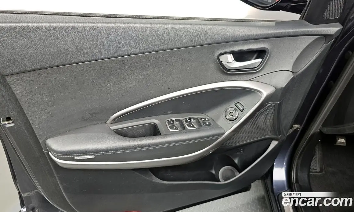 Hyundai Santa Fe 2015 2.0 автомат (гидро), фото 14 Hyundai Santa Fe 2015 2.0 автомат (гидро), фото 14