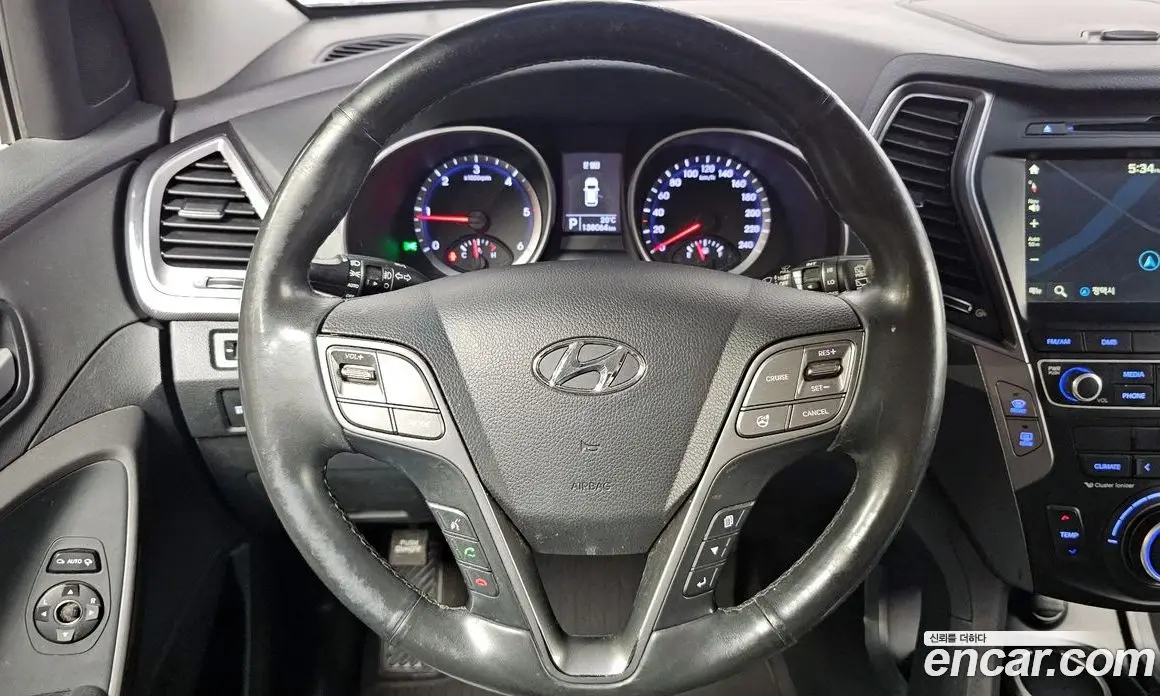 Hyundai Santa Fe 2015 2.0 автомат (гидро), фото 18 Hyundai Santa Fe 2015 2.0 автомат (гидро), фото 18