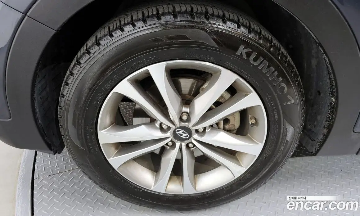 Hyundai Santa Fe 2015 2.0 автомат (гидро), фото 5 Hyundai Santa Fe 2015 2.0 автомат (гидро), фото 5