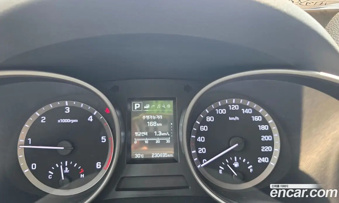 Hyundai Santa Fe 2017 2.2 автомат (гидро), фото 17