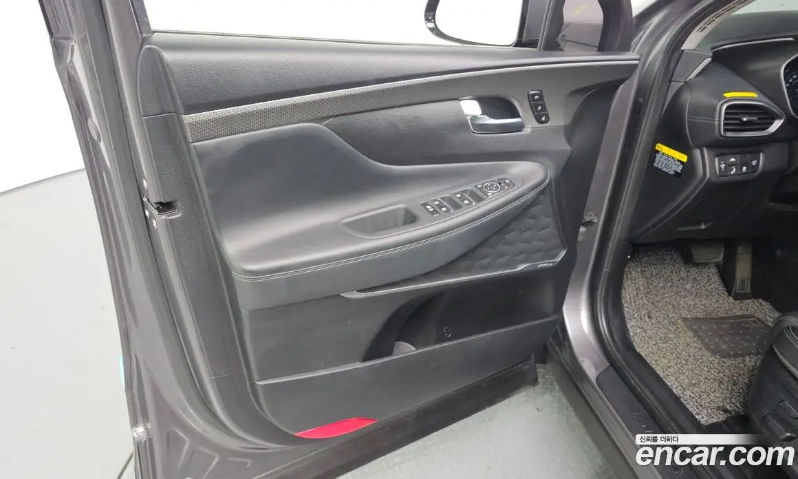 Hyundai Santa Fe 2018 2.0 автомат (гидро), фото 14