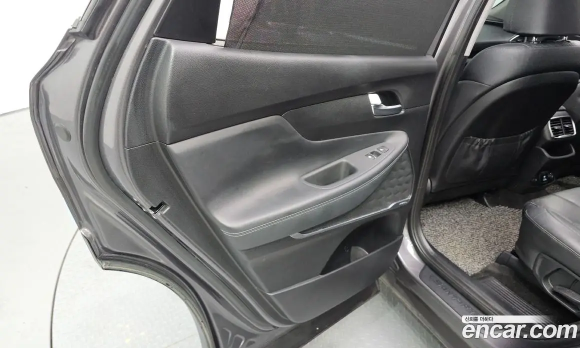 Hyundai Santa Fe 2018 2.0 автомат (гидро), фото 15