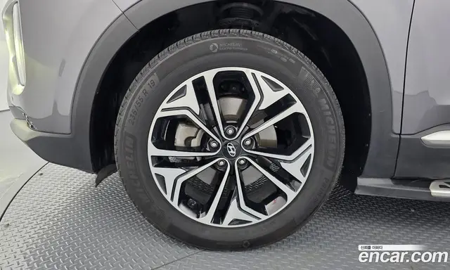 Hyundai Santa Fe 2018 2.0 автомат (гидро), миниатюра 5 Hyundai Santa Fe 2018 2.0 автомат (гидро), миниатюра 5