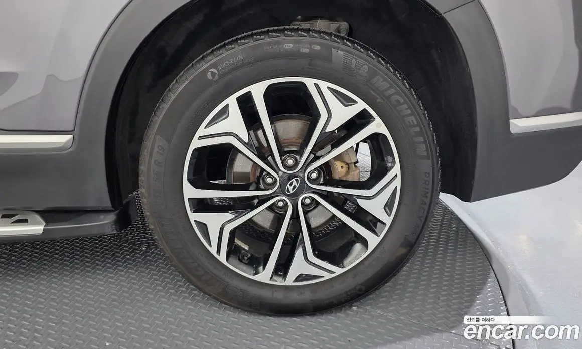 Hyundai Santa Fe 2018 2.0 автомат (гидро), фото 7 Hyundai Santa Fe 2018 2.0 автомат (гидро), фото 7
