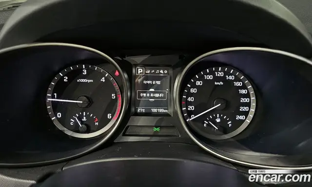 Hyundai Santa Fe 2018 2.0 автомат (гидро), миниатюра 8