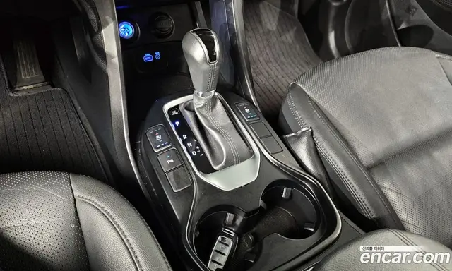 Hyundai Santa Fe 2018 2.0 автомат (гидро), миниатюра 9