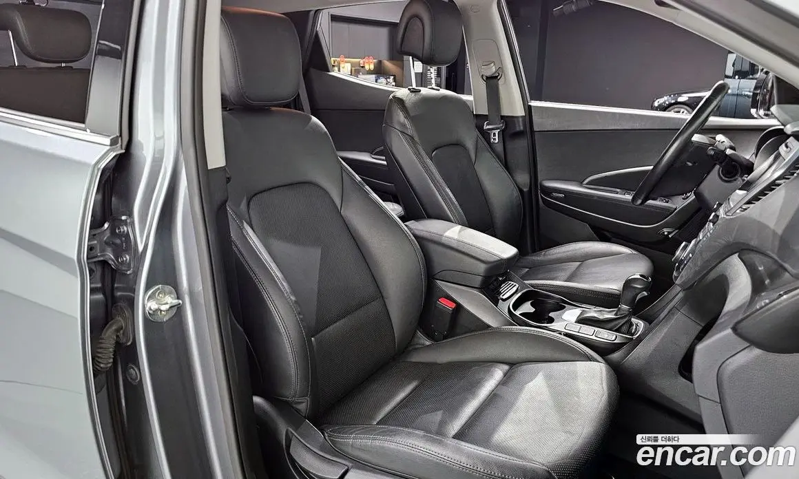 Hyundai Santa Fe 2018 2.0 автомат (гидро), фото 10
