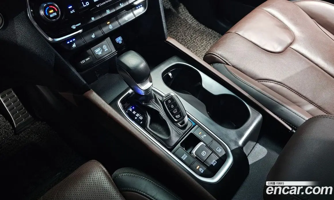 Hyundai Santa Fe 2019 2.0 автомат (гидро), фото 11