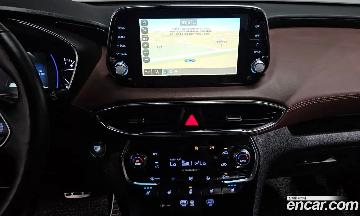Hyundai Santa Fe 2019 2.0 автомат (гидро), фото 19